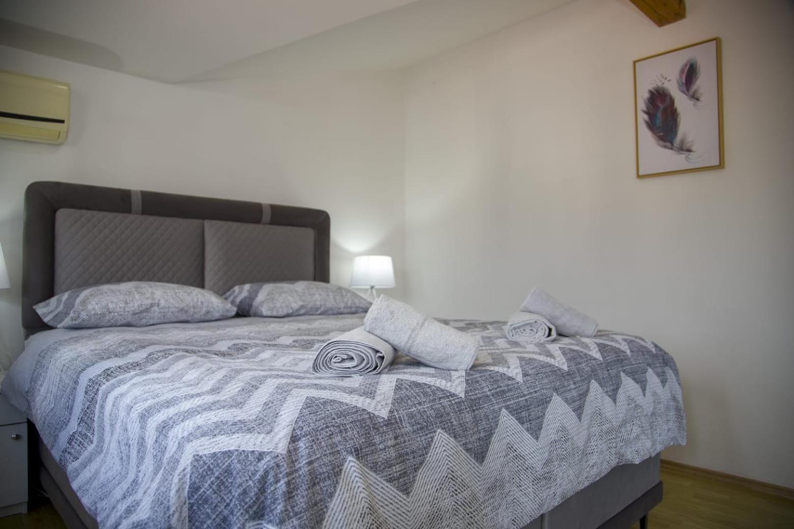 Apartmani Kamelia Mostar Buitenkant foto